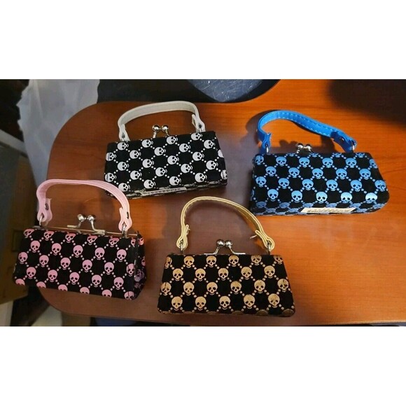 Lot Of 4 Mini Purse Skulls lipstick cases - Coin Holders Pink/Blue/White/Gold - Picture 2 of 2